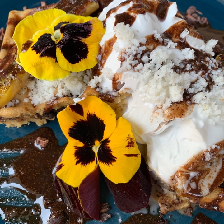 review photo of Lexi's Healthy Eatery Vanilla power waffles shared by @rosemaryyates on 19 Sep 2021 - review