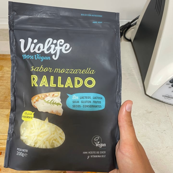 photo of Violife Queso Rallado sabor a Mozzarella shared by @raquelgutierreez on  22 Aug 2021 - review