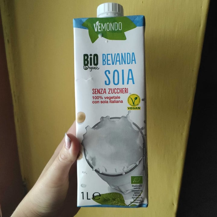 photo of Vemondo  bevanda soia senza zuccheri shared by @bvaindamage on  15 Oct 2022 - review