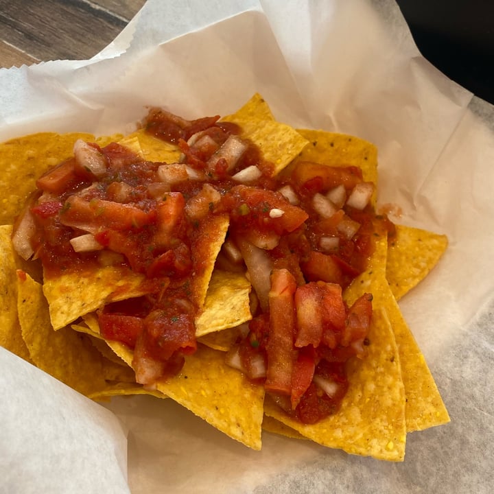 photo of Taco Rico nachos con salsa shared by @ignaciottd on  11 Sep 2022 - review