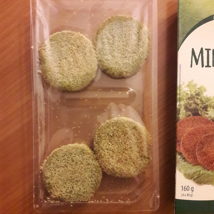photo of Just Veg! (ALDI Italy) Miniburger agli Spinaci shared by @suzupearl on  11 May 2022 - review