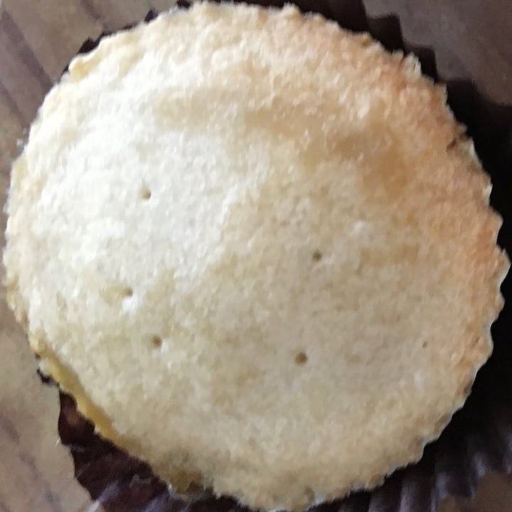 photo of DP Creations Patisserie Vegetarian chickn pie shared by @5novegs on  25 Sep 2022 - review