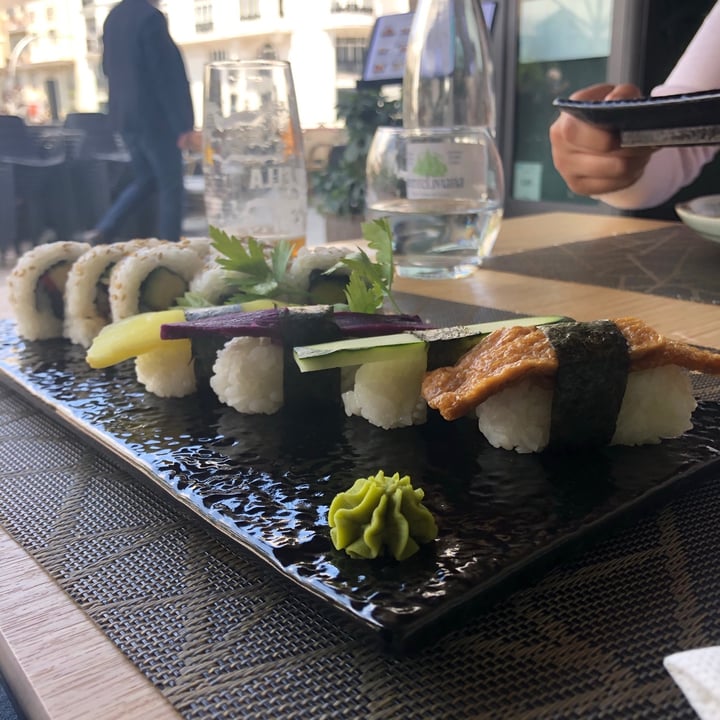 photo of Hokkaido Restaurante Japonés Sushi variado shared by @barbarapgs on  08 Jun 2021 - review