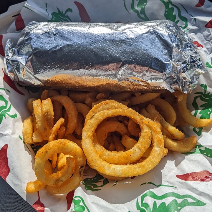 photo of Veegos Burrito shared by @veggieassassin on  31 Jul 2022 - review