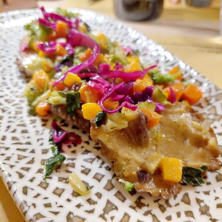 review photo of Zenzero Arrosto Di Seitan Con La Sua Salsina Di Verdure shared by @kitchenhugbymimi on 16 Oct 2022 - review