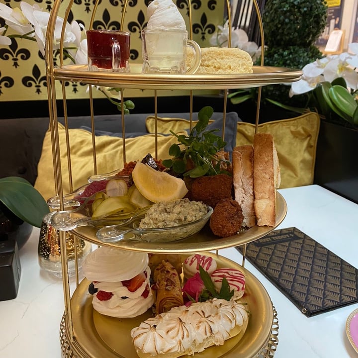 Just Teddy Fine Boulangerie & Pâtisserie Hyde Park, Sandton, South