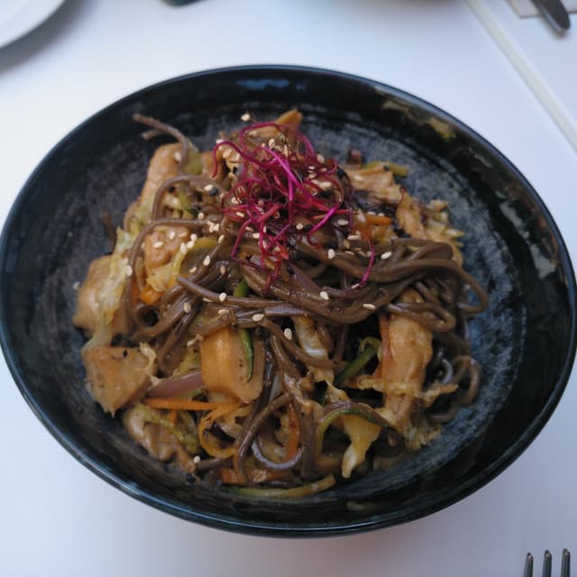 Photo of the dish “Organiq Yakisoba”