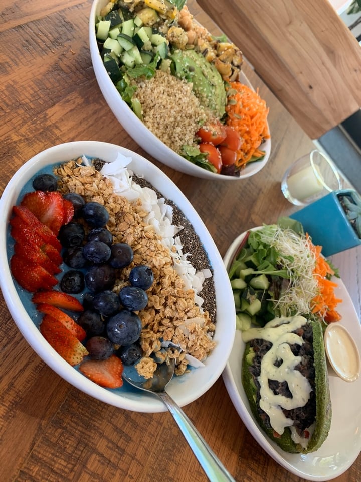 photo of Love Life Cafe Kale salad shared by @andreamarie on  08 Dec 2019 - review