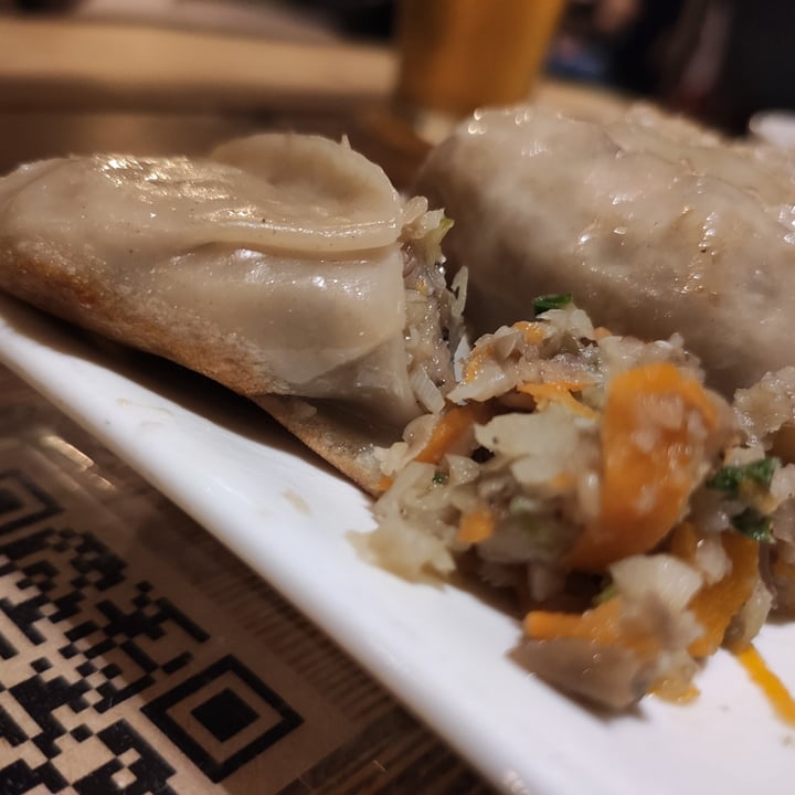 review photo of Koku Kitchen Buns/Ramen & Gyoza Bar Gyozas de verduras shared by @jessyjess84 on 31 Aug 2020 - review