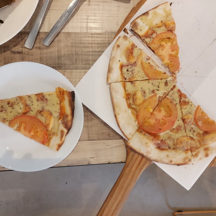 photo of WS Deli Experience Store Classic Neapolitan pizza shared by @yxxdk on  23 Jan 2022 - review