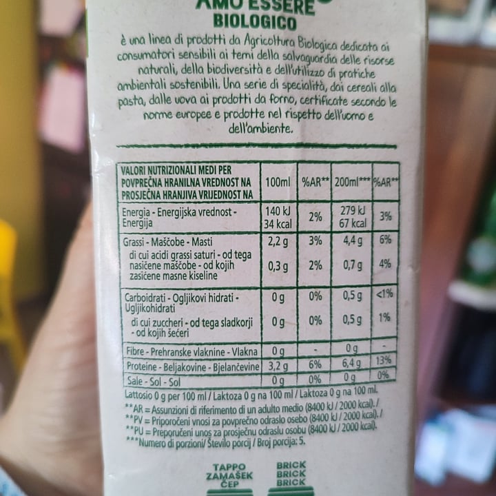 photo of Amo Essere Veg Latte di Soia shared by @gresyablu on  05 May 2022 - review