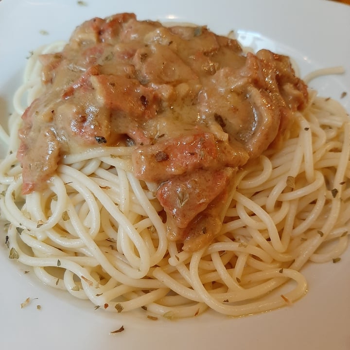 review photo of Sa Capça -vegan bar- Spaguetti carbonara shared by @mini on 15 Jan 2022 - review