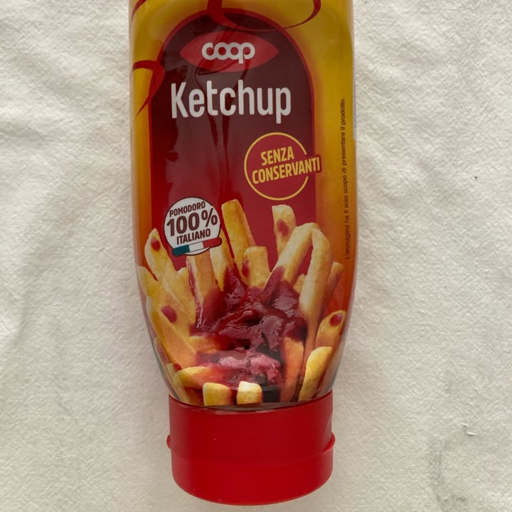 photo of coop ketchup shared by @elewink24 on  30 Sep 2022 - review