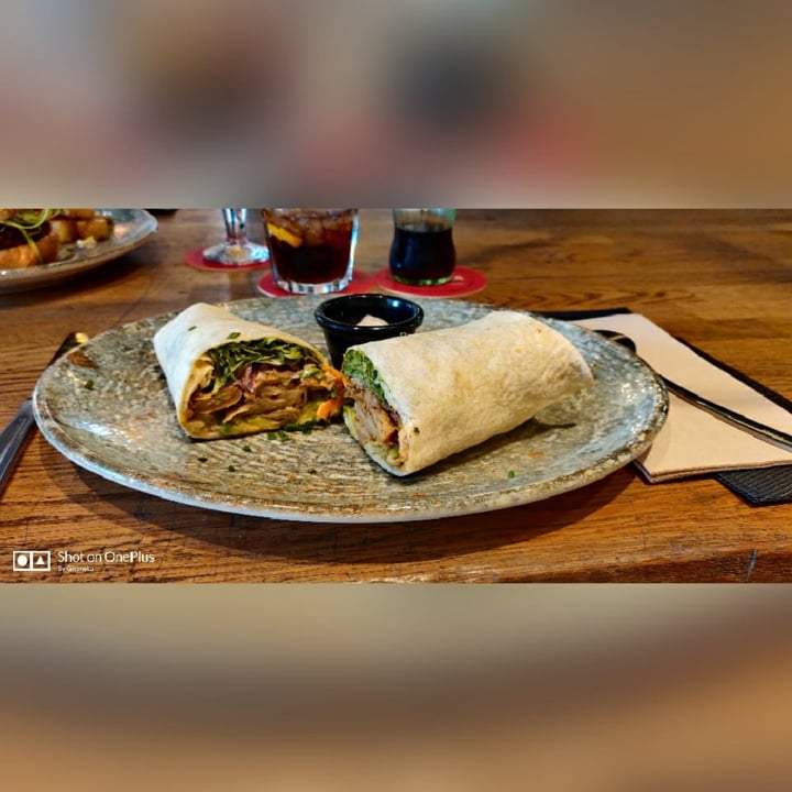 photo of Amarre Marina - Vegan food & Drinks Wrap "Pollo" shared by @bernat on  30 Jan 2022 - review