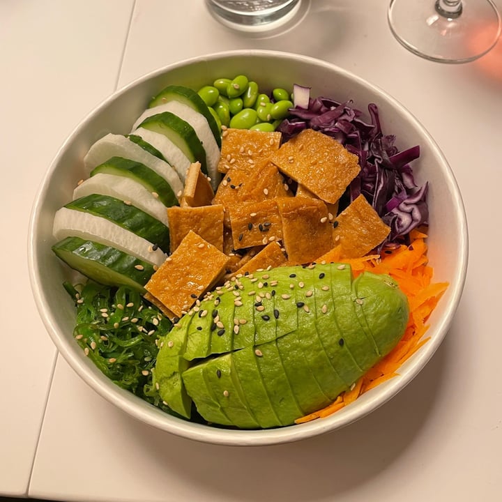 photo of Sushi Für Hamburg Harburg Poke Bowl mit Tofu shared by @julyn on  04 May 2022 - review