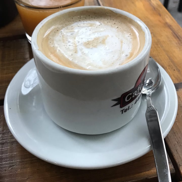 photo of Yedra Cocina Silvestre Café doble con leche vegetal shared by @sechague on  02 Oct 2021 - review