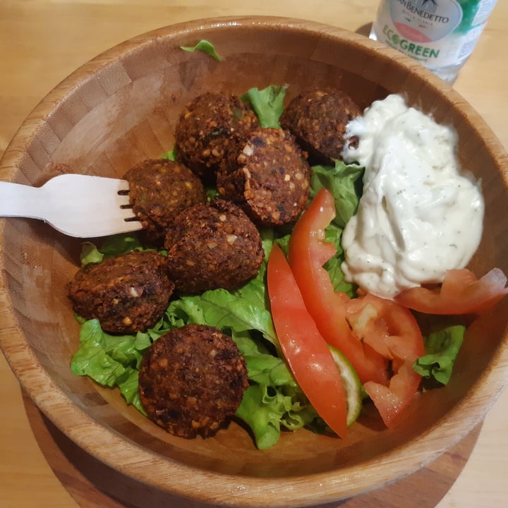 photo of Fala'Feel Piacenza Falafel box shared by @pamy on  13 Jun 2021 - review