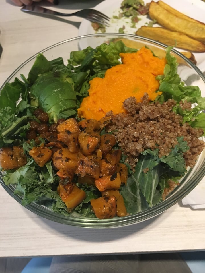 photo of Vica (Delivery Only) Ensalada Proteica shared by @coltabra on  25 Oct 2019 - review