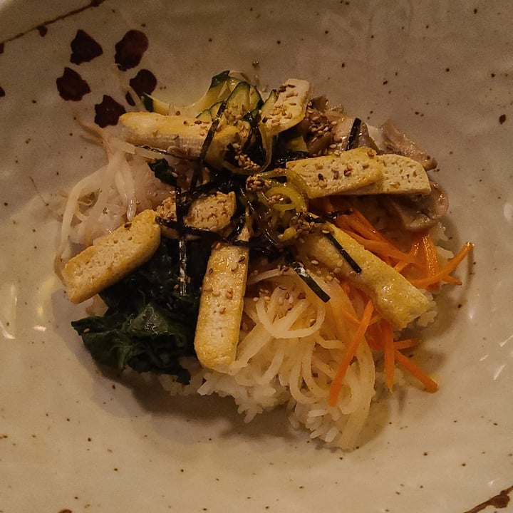 photo of Seoul Restaurant bibimbap gemüse mit tofu shared by @bimip9 on  16 Mar 2022 - review