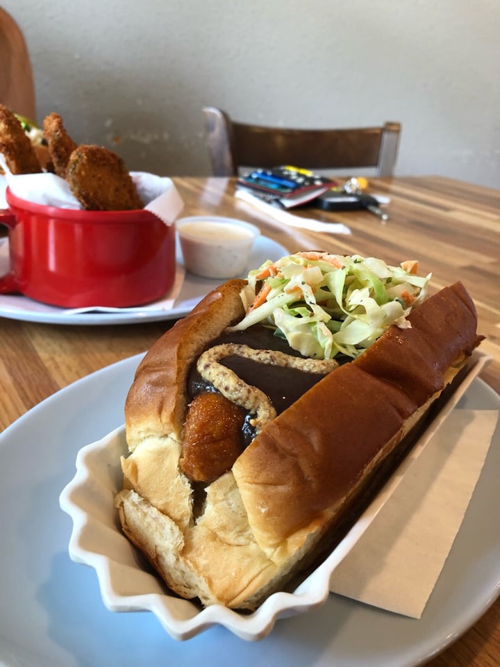 photo of Good Dog Houston - Heights Tofu dog shared by @rlchen383 on  30 Jul 2019 - review