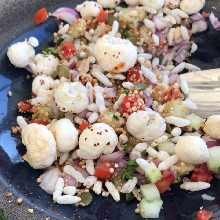 review photo of Fabcafe by Fabindia - Besant Nagar Quinoa Jhalmuri Salad shared by @sujaana on 26 Feb 2022 - review