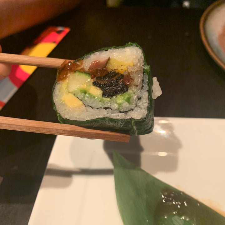 review photo of SUSHISAMBA Las Vegas Sushi Rolls shared by @meganj13 on 22 Aug 2020 - review