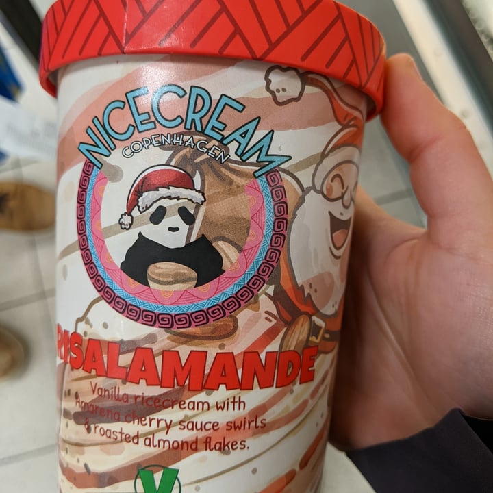 review photo of Nicecream copenhagen Risalamande shared by @uilla on 10 Mar 2022 - review