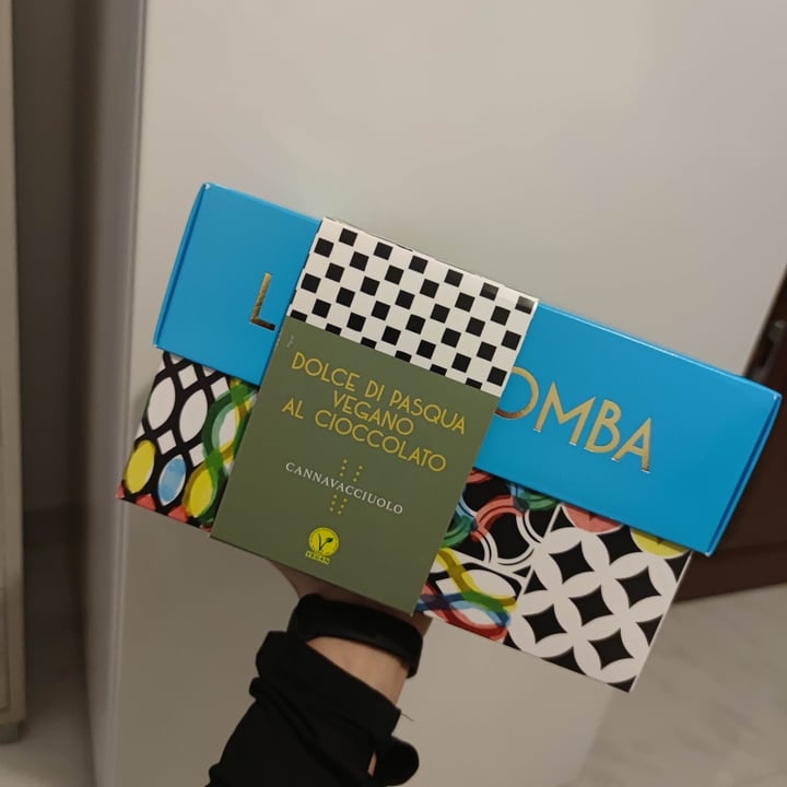 review photo of Antonino Cannavacciuolo Dolce Di Pascqua Vegano Al Cioccolato shared by @flavia91 on 19 Apr 2022 - review