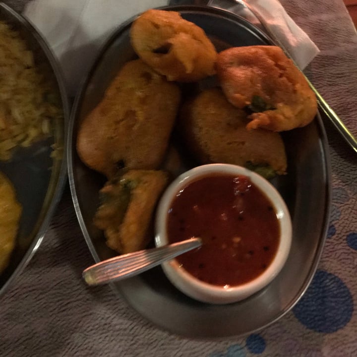 photo of Elefante Bengal Pakoras shared by @callmealaska on  19 Feb 2021 - review