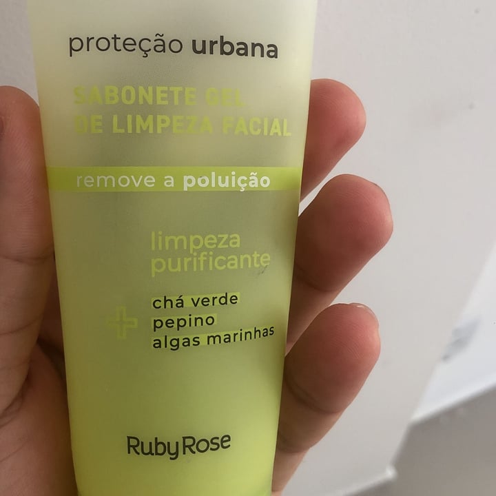 review photo of RubyRose Sabonete Gel de Limpeza Facial shared by @douglasm24 on 16 Apr 2022 - review