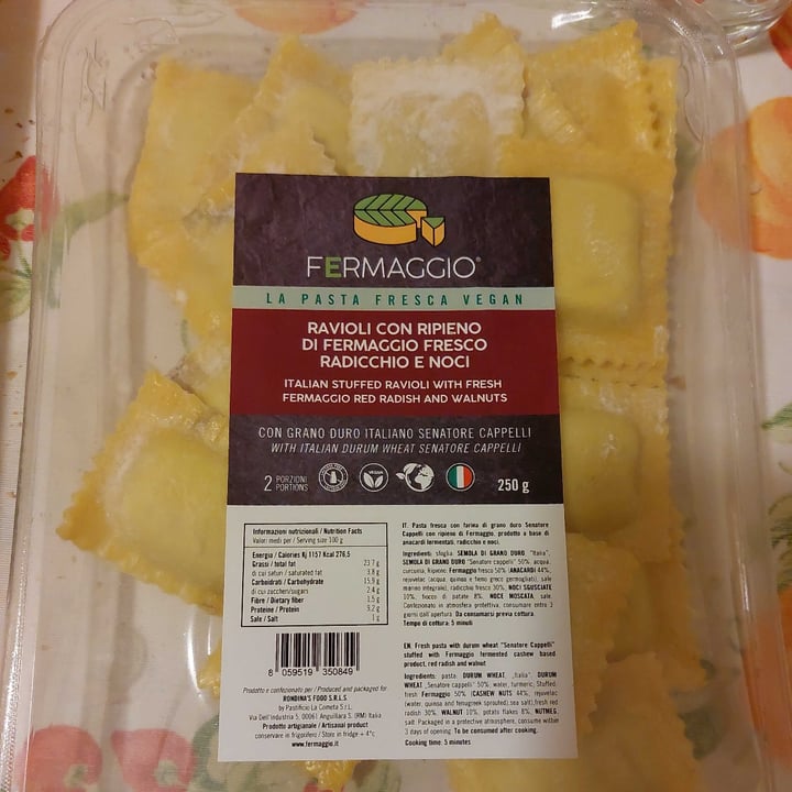 review photo of Fermaggio Ravioli radicchio e noci shared by @lsanti67 on 08 Apr 2022 - review