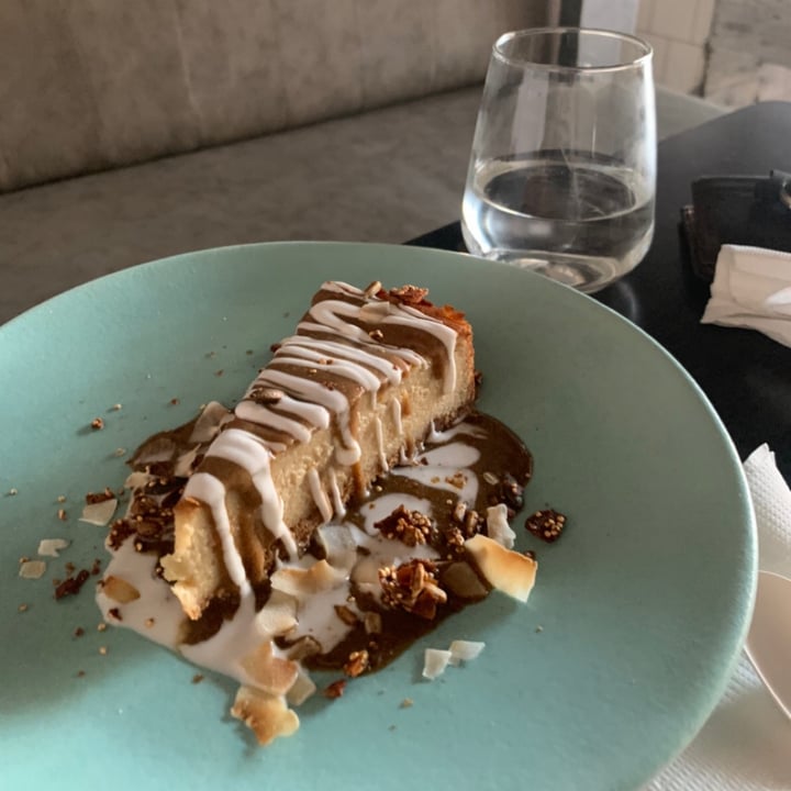 review photo of Bamboo Plant Power - Plant Based Vegan Restaurant Baked Cheesecake shared by @miriamtr on 26 Apr 2020 - review