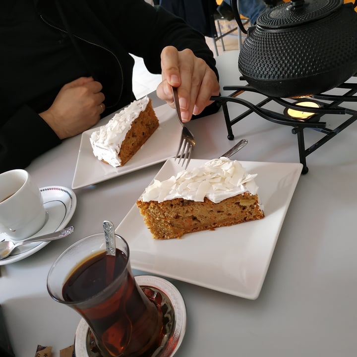 review photo of Vegan-té La Siria Tarta de zanahoria shared by @veganforever72 on 28 Nov 2020 - review