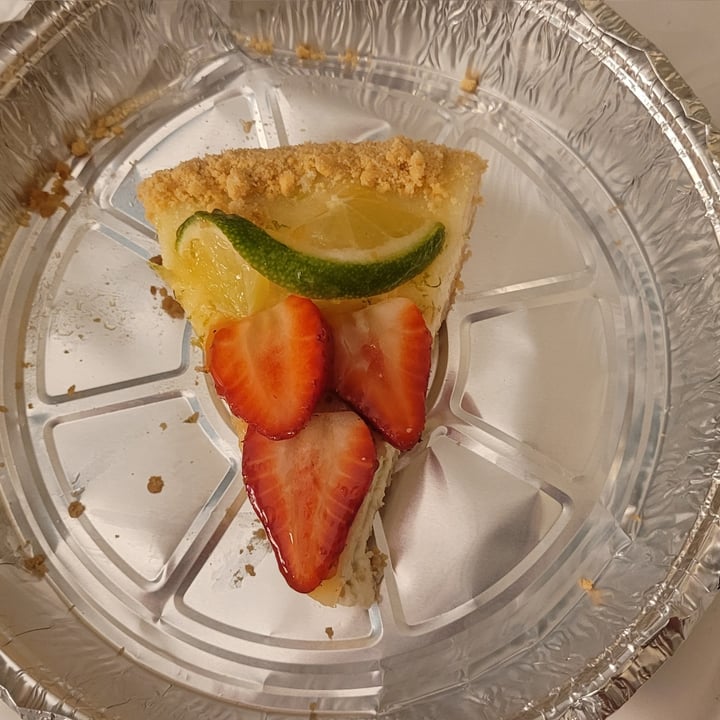 photo of Moondog Cafe Vegan Key Lime Pie shared by @gretchens on  15 Jan 2022 - review