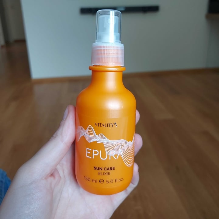 photo of vitality's Epurá Sun Care Elixir shared by @gm92 on  31 May 2022 - review