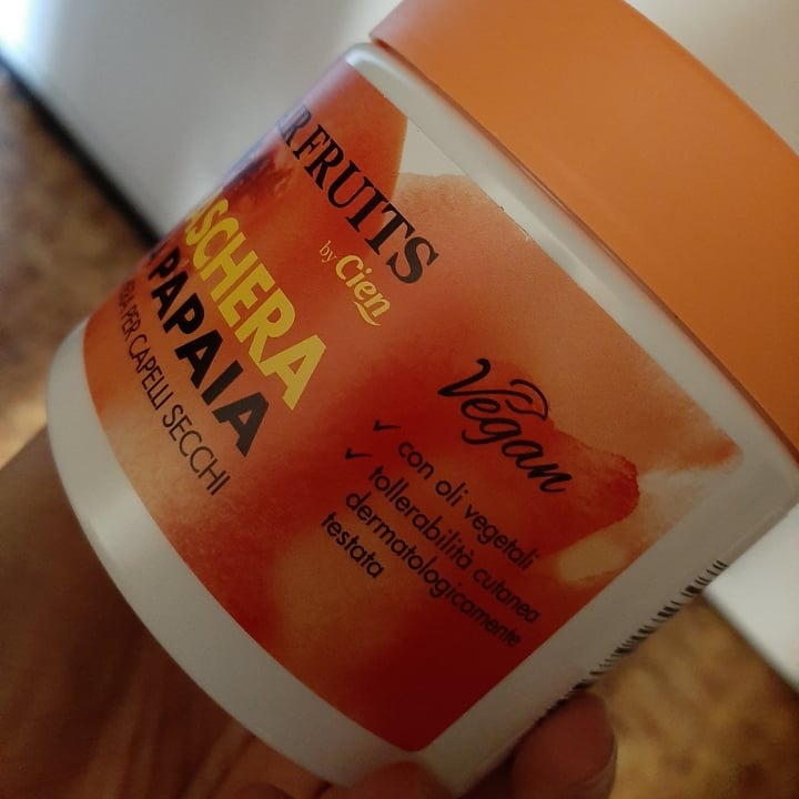 review photo of Cien Hair fruits maschera alla papaia shared by @testopesto on 13 Apr 2022 - review