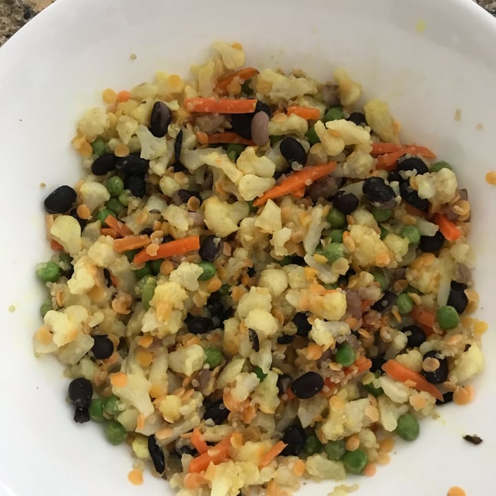 review photo of Wholly veggie Veggie-Full meals- Coconut Cauliflower shared by @herbelo1 on 29 Dec 2021 - review