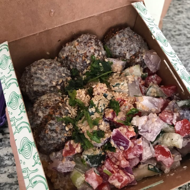 photo of Haya Falafel couscous e falafel shared by @carolcallegari on  22 May 2022 - review