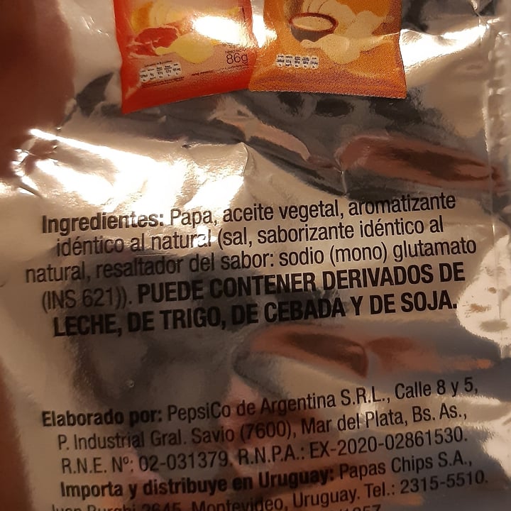 photo of Lay's Papas Fritas Sabor Asado shared by @giseveg on  31 Dec 2020 - review