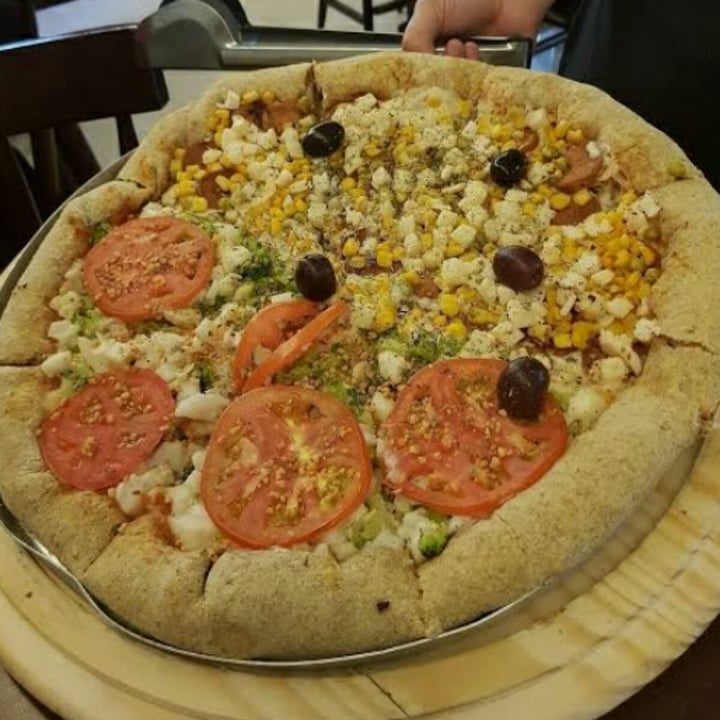 photo of Pop Vegan Food Pizza Salgada shared by @leticiaragao on  06 Jun 2020 - review