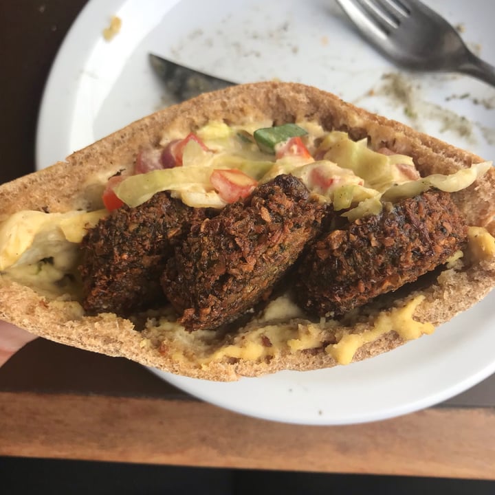photo of Puerta Sandwich de falafel shared by @sechague on  05 Sep 2021 - review