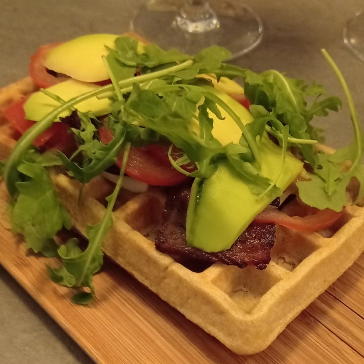 photo of The Sister Brussels Café Vegan history waffle shared by @nuriawashungry on  12 Oct 2021 - review
