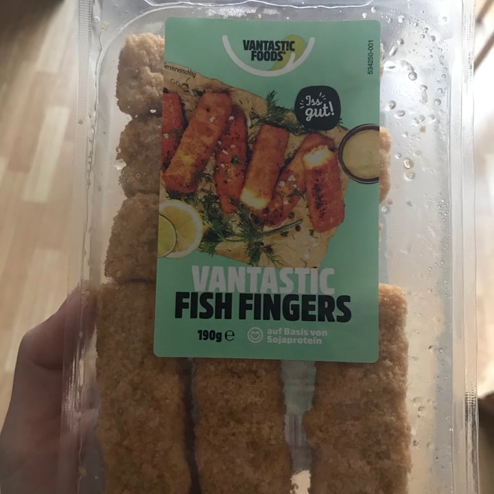 photo of Vantastic Foods Fish Fingers shared by @cocowandel on  21 Jan 2021 - review