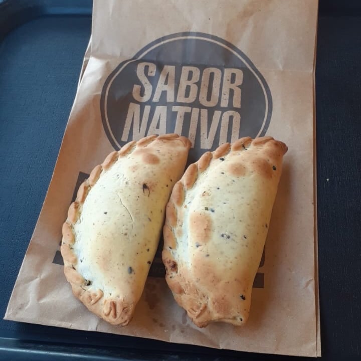 photo of Sabor Nativo Empanada De Verdura shared by @katmazzello on  21 Jul 2021 - review