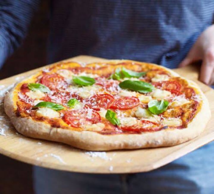 review photo of Vegan Heat Pesto Pizza shared by @universalpresident on 17 Mar 2020 - review