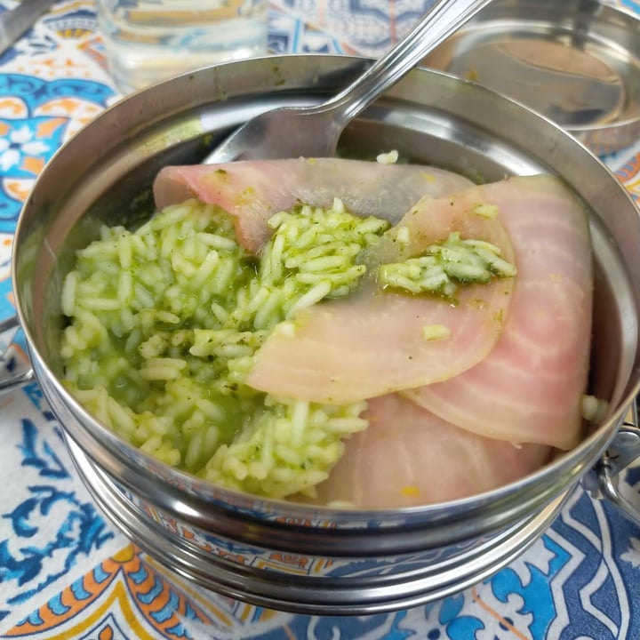 review photo of Pasto Nomade Risotto in crena di piselli con carpaccio di rape shared by @m4nfr3 on 08 Jun 2022 - review