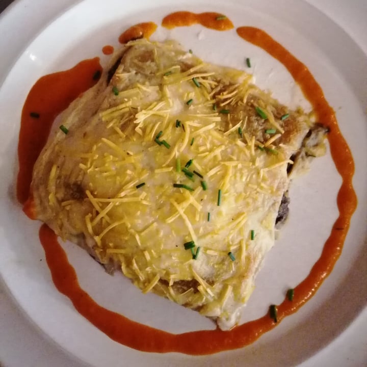 photo of Teresa Carles Canelones Veganos shared by @misscuoricina on  31 Aug 2021 - review