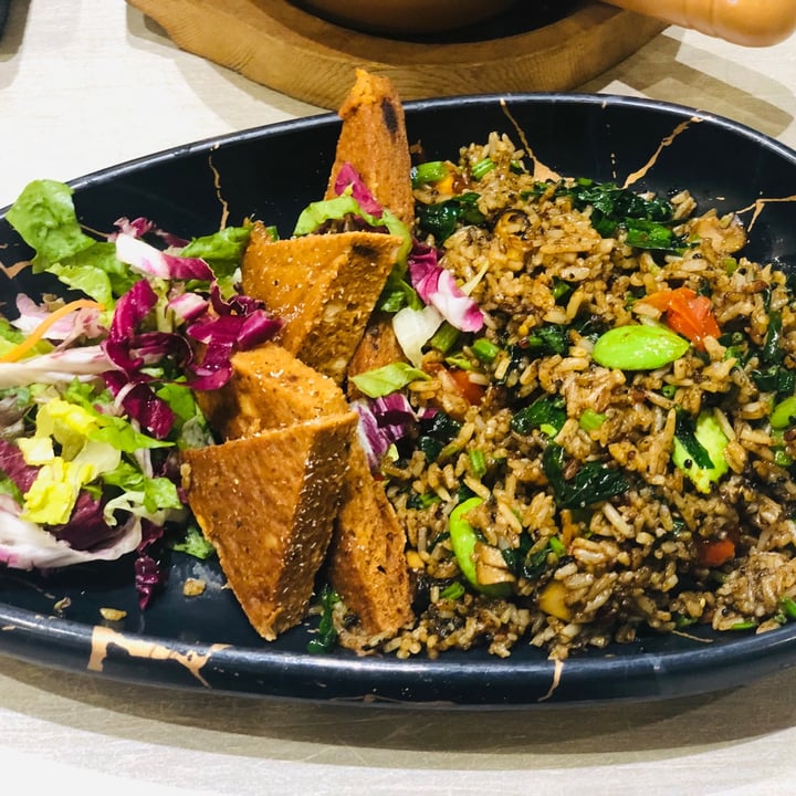 photo of Flavours by Saute Fried Rice Sambal Petai Nasi Goreng W Satay shared by @xinqiooi18 on  29 Jan 2021 - review