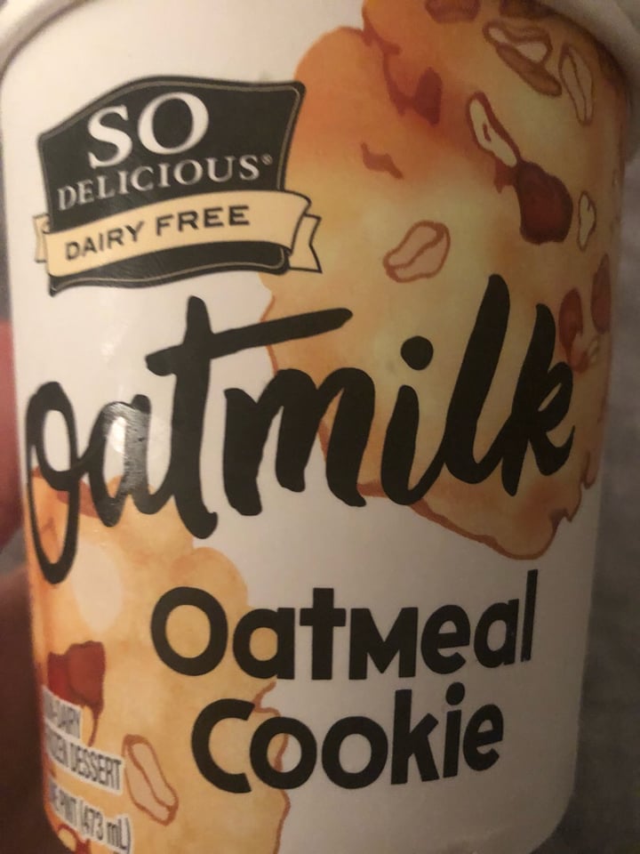 photo of So Delicious Dairy Free Oatmilk Oatmeal Cookie Ice Cream shared by @kingissy on  24 Mar 2019 - review