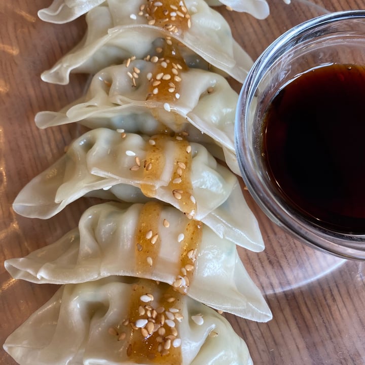 review photo of LA CAMELIA VEGAN BAR Gyozas shared by @laveganorte on 02 Mar 2021 - review